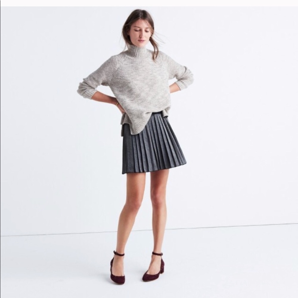 Madewell shimmer skirt ✨
